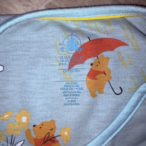 Disney Winnie The Pooh Pajamas Pjs Rainbow Sun Women Night Gown Dress Size‎ XS/S - Picture 4 of 5